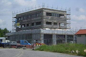 Neubau eines Gewerbebaus durch Böpple